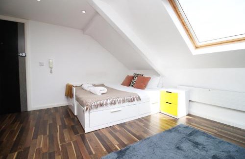 Plasnewydd Apartamento | Cohost Partners- Studio Apt in Cardiff
