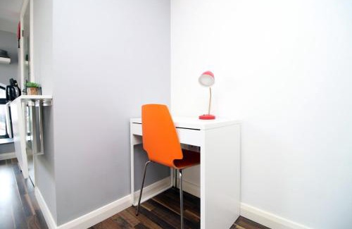Plasnewydd Apartamento | Cohost Partners- Studio Apt in Cardiff