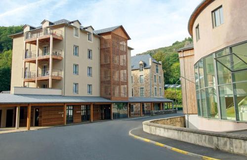 Chaudes-Aigues Apartamento | Coin d'Aubrac Hôtel Restaurant SPA de luxe