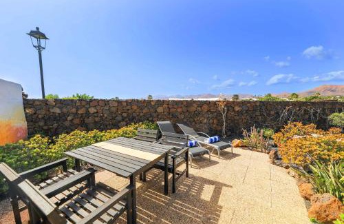 Los Mojones Villa | Cois Farraige
