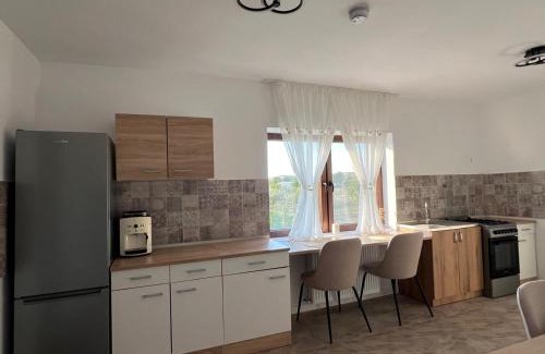 Curatele Casa | Colț de Apuseni
