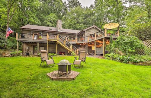 Canton Casa | Cold Mountain Reflections Cabin with Game Room!