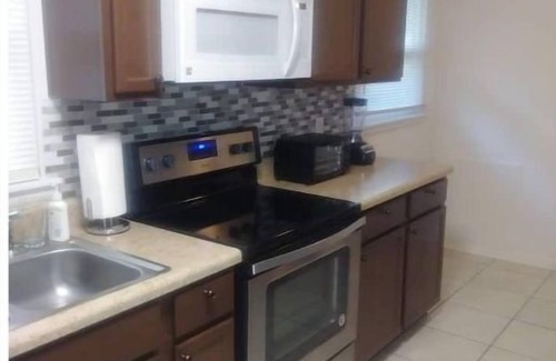 Northeast Pensacola Casa | Coldsprings Retreat - Relax and Enjoy Pensacola!