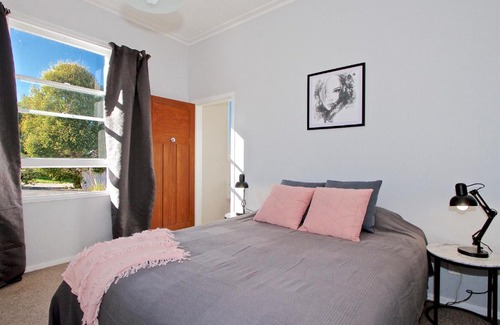Ohakune Casa | Cole Cottage with Spa - Ohakune Holiday Home