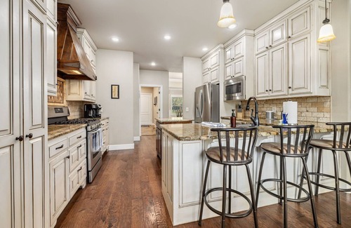 Bentonville Casa | Coler Cottage-0.4 mi to Coler MTB Trail-Game Room