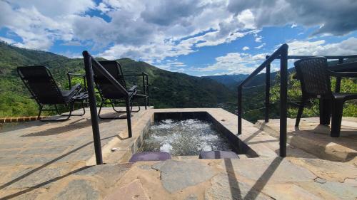Villagomez Otro | Colibamboo the Nest, El nido glamping con hermosas vistas