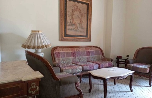 Duhur ash Shuwayr Hotel | Colibri