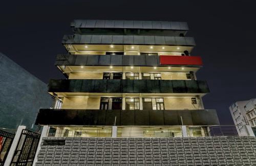 Sector 63 Hotel | Collection O AP Grand
