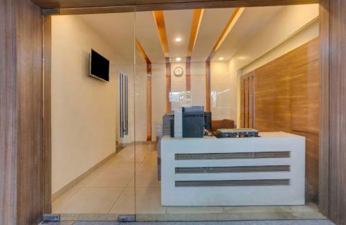 Haldwani Hotel | Collection O Haldwani Bus Stand