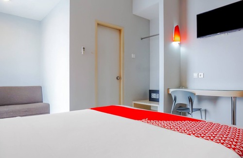 Gambir Hotel | Collection O Hotel Antara