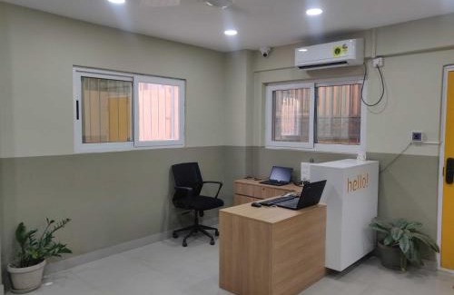 Bengaluru Hotel | Collection O Local Square Karle Town