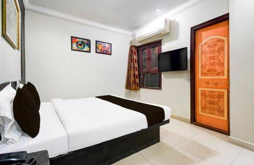 Raipur Hotel | Collection O Railway Station formerly Hotel Okasu