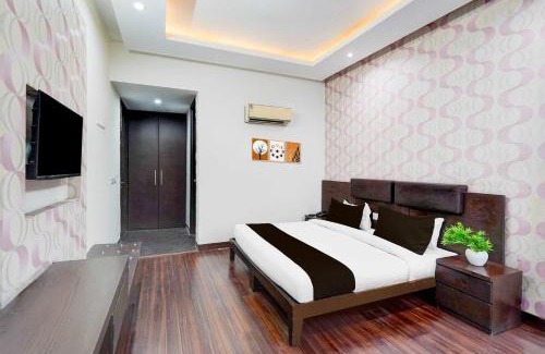 Noida Hotel | Collection O Sector 51 Noida