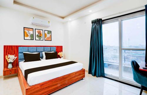 Noida Hotel | Collection O Sector 93 Noida Expressway