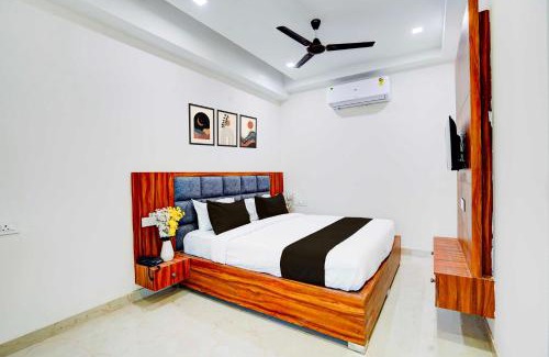 Noida Hotel | Collection O Sector 93 Noida Expressway