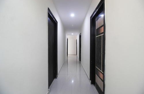 Gachibowli Hotel | Collection O Stayo
