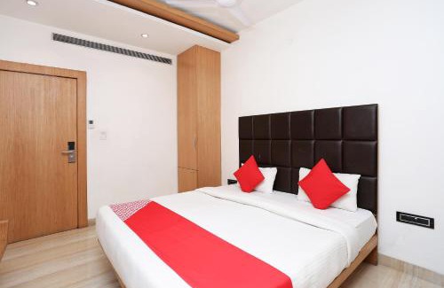 Bhopal Hotel | Collection O Sun Park