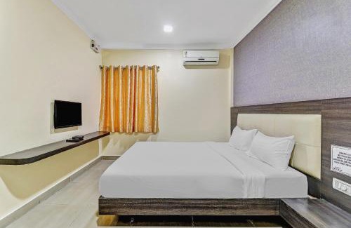 Yeshwanthpur Hotel | Collection O Vijaya Lakshmi Residency