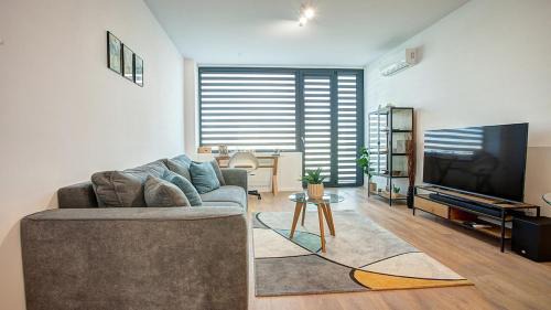 Studentski Grad Apartamento | College Flat - Wi-Fi with 600 Mbit speed