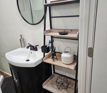 Winchester Casa | College Park Bungalow