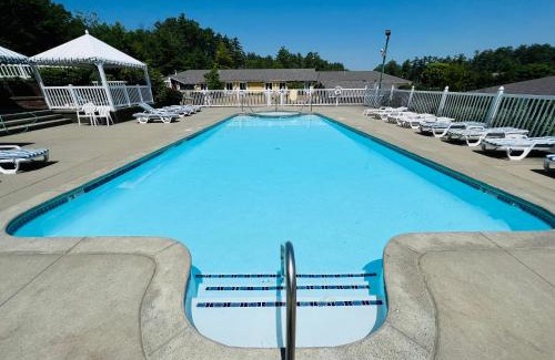 Lake George Complejo | Colonel Williams Resort and Suites
