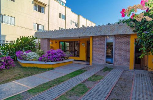 Urbanizacion Eliana Hotel | Colonial Beach Airport Hotel