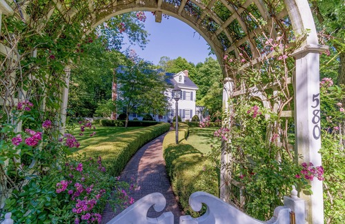 Sidney Casa | Colonial Home on Wooded Lot