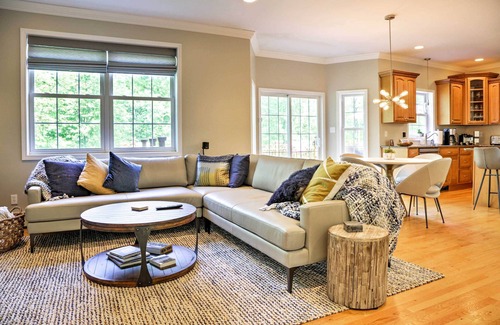Monroe Casa | Estilo colonial "Warwick Retreat" - ¡1 hora a Nueva York!