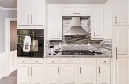 Stone Mountain Casa | Colonial with a contemporary flare. Come relax and unwind!