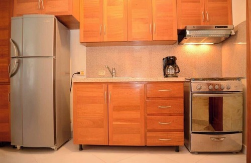 San Anton Apartamento | Colonial Zone 1BR Apt @Plaza España, bright &clean