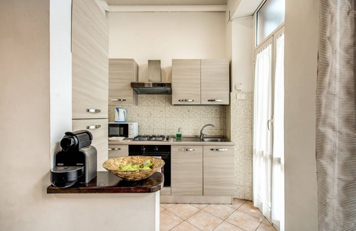 Rione XVIII Castro Pretorio Apartamento | Colonna Suite Luxury - Termini Station Big Apartment