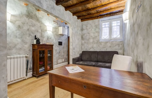 Rione IV Campo Marzio Apartamento | Colonna Suite - Spanish Steps Suite & Spa