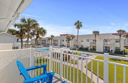 New Smyrna Beach Casa | Colony Beach Club 237