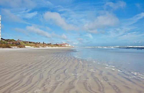 New Smyrna Beach Casa | Colony Beach Club 237