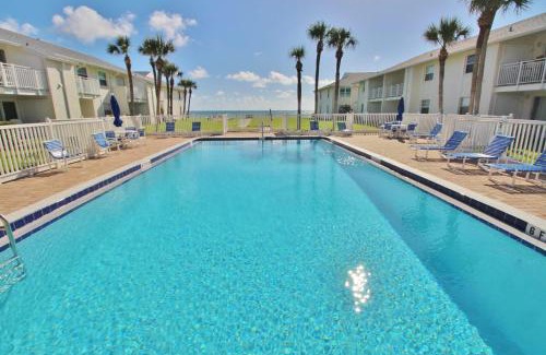 New Smyrna Beach Casa | Colony Beach Club 220