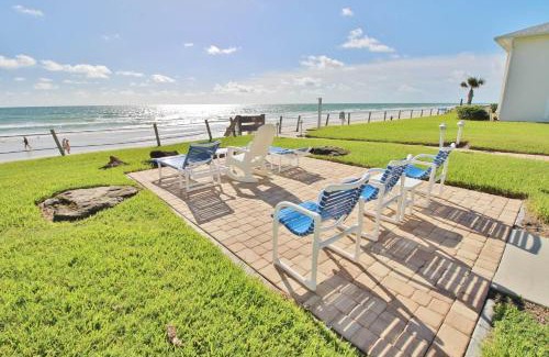 New Smyrna Beach Casa | Colony Beach Club 249