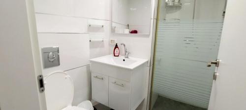 Bat Yam Apartamento | Colony Beach Hotel Apartment Tel Aviv Bat Yam 36