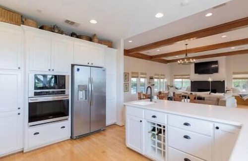 Smithville Casa | Colorado river access, game room & swimming pool