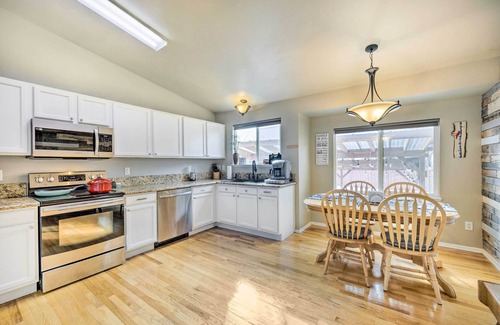 Northeast Colorado Springs Casa | Colorado Springs Vacation Home - Walk to Park