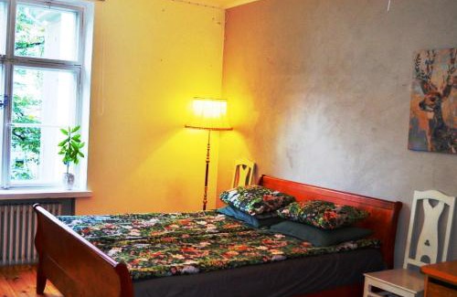 Turku Apartamento | Colorful 76 m2 city centre residence with free parking
