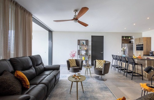 St. Marie Apartamento | Colorful Apartment w/ Seaview and Pool - 3 Min from the Beach - Coral Estate