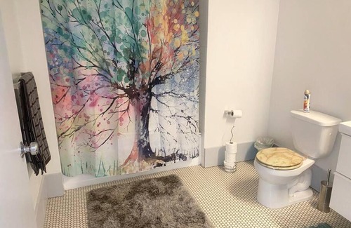 Verdugo Viejo Apartamento | Colorful Downtown LA Spacious bohemian loft