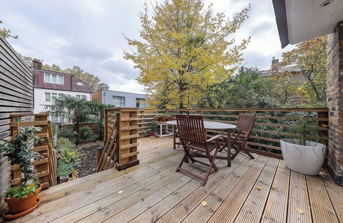 Mildmay Apartamento | Colourful Comfort on the Terrace in Highbury