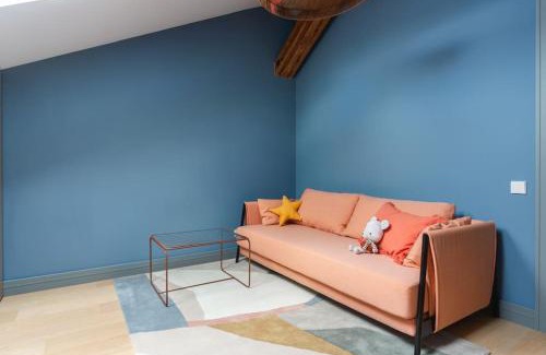 Avoti Apartamento | Colourpop: Luxurious Uptown Apartment in Riga