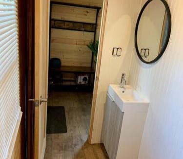 Fenelon Falls Casa | Columba - New Lofted Kabin