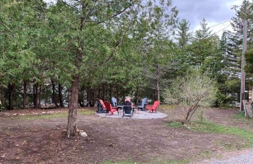 Fenelon Falls Casa | Columba - New Lofted Kabin