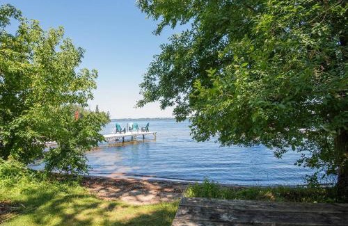 Fenelon Falls Casa | Columba - New Lofted Kabin