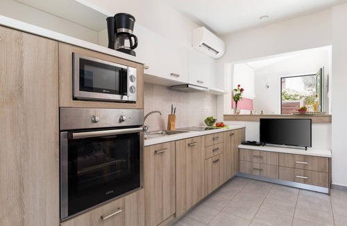 Arillas Apartamento | Columbine Apartment Agios Stefanos Corfu