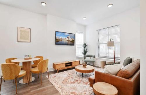 Near East Columbus Casa | Columbus Oasis w Pool Table Near Downtown