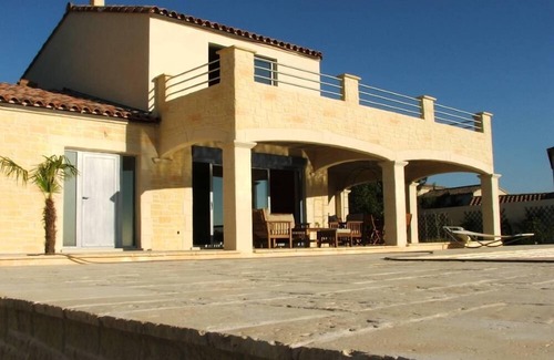 Saint-Hippolyte-de-Montaigu Cabaña | 2 alojamientos confortables en una residencia de lujo